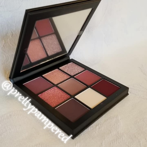 Huda Beauty Mauve Obsessions Eyeshadow Palette - Picture 4 of 6